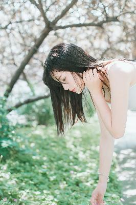 我唾弃你的坟墓