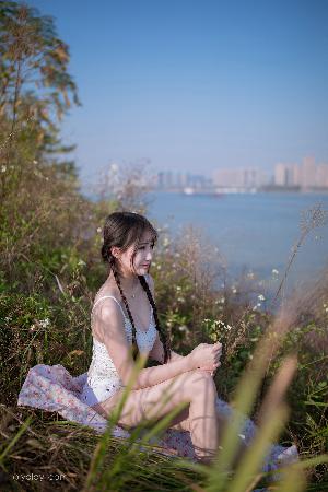 老婆出差闺蜜来家住几天